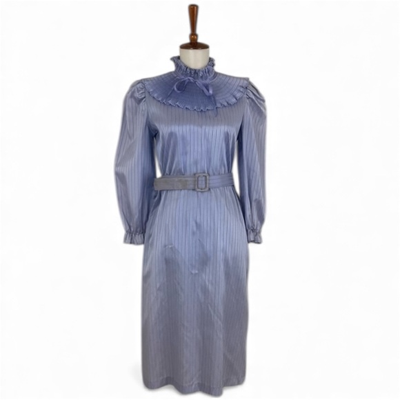 Vintage Dresses & Skirts - Vintage 70s 80s Smocked Bin‎ Long Sleeve Midi Dress